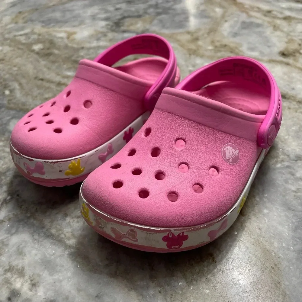Disney x Classic Clog Kids 'Fun Lab Mickey Lights - Pink Lemonade' size 7